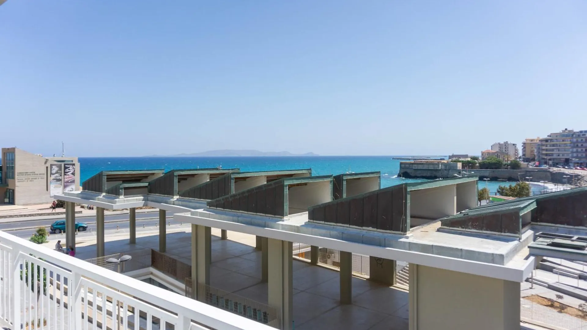 Spacious Cozy Seaview Apartment In Heraklion  Heraklion (Crete)